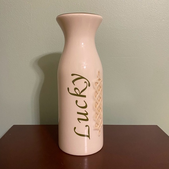 🍀Lucky Celtic Knot Ceramic Carafe/Vase Grasslands Road - Picture 1 of 4